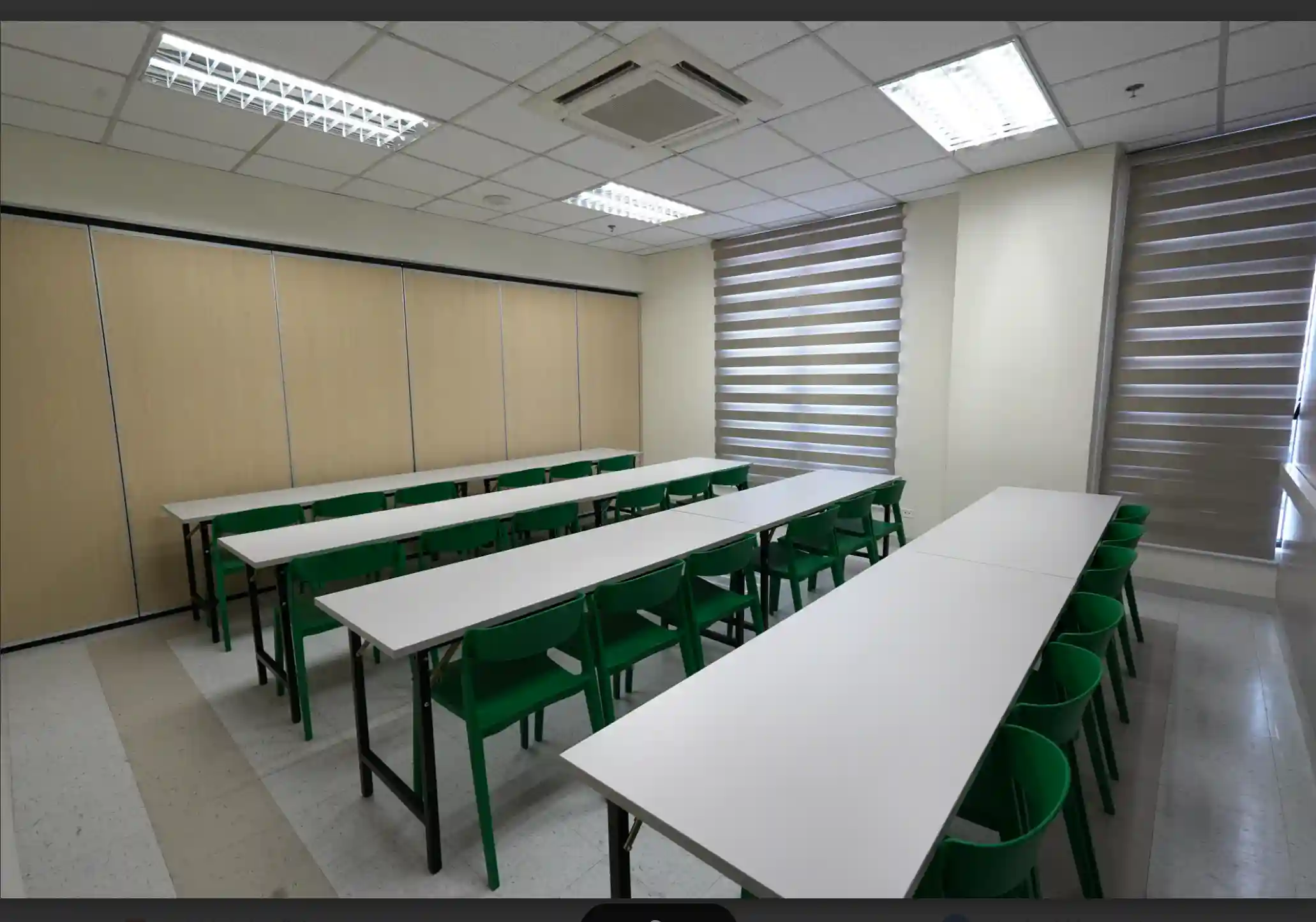 Room 304 – UPCM Class 1966 photo 2