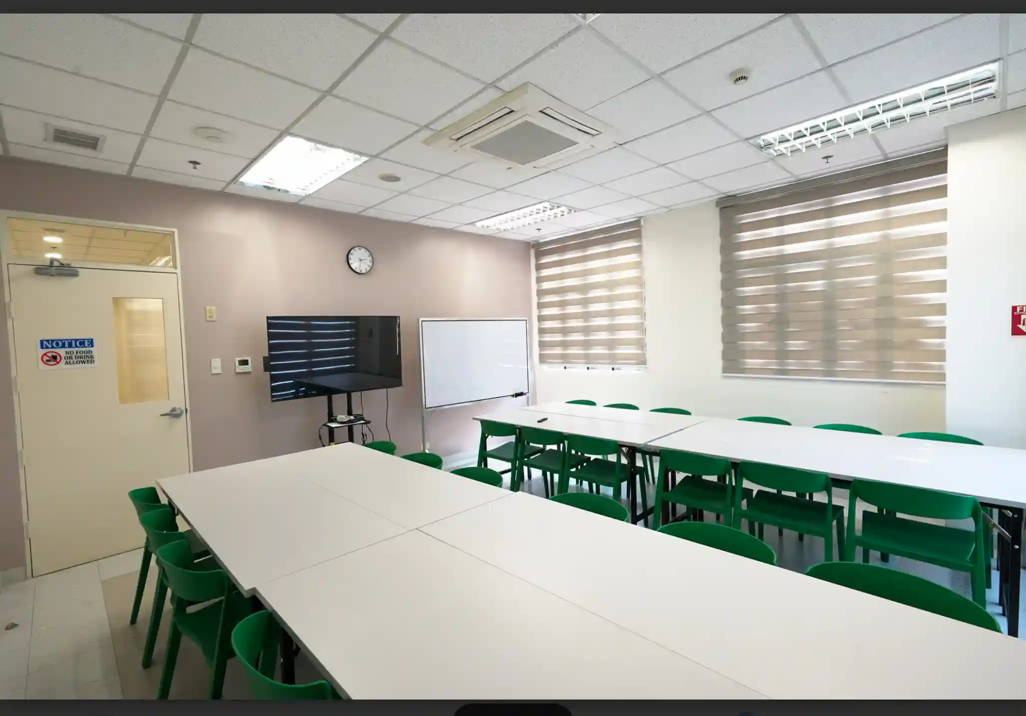 Room 311 – UPCM 1913 & UPCM 1942 photo 1