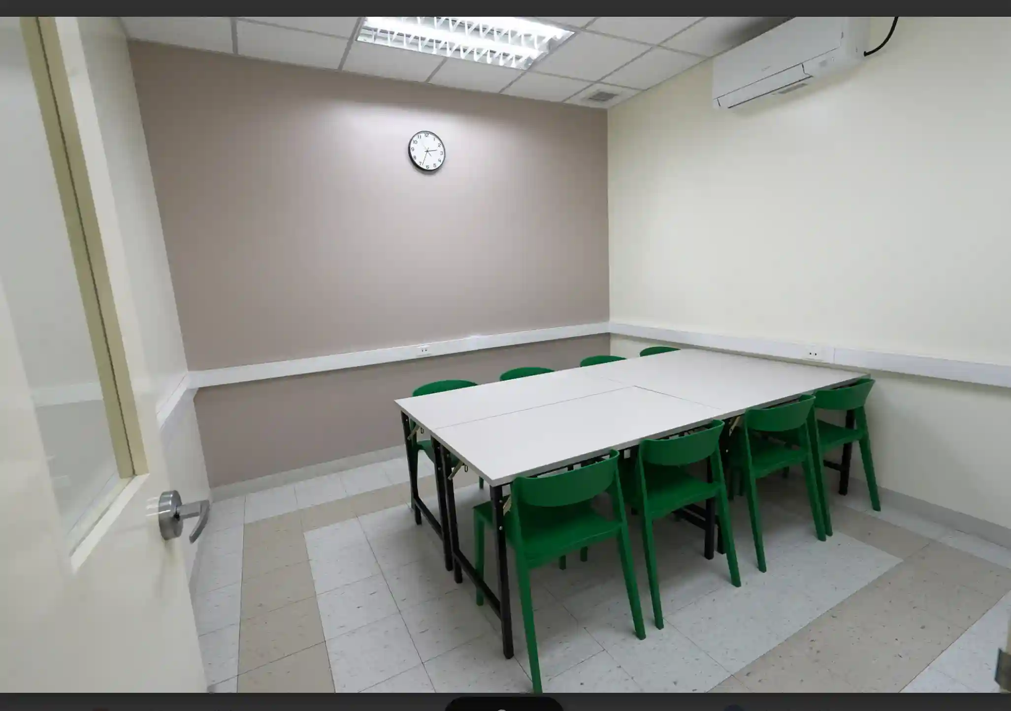 Room 312 – UPCM 1978 photo 1
